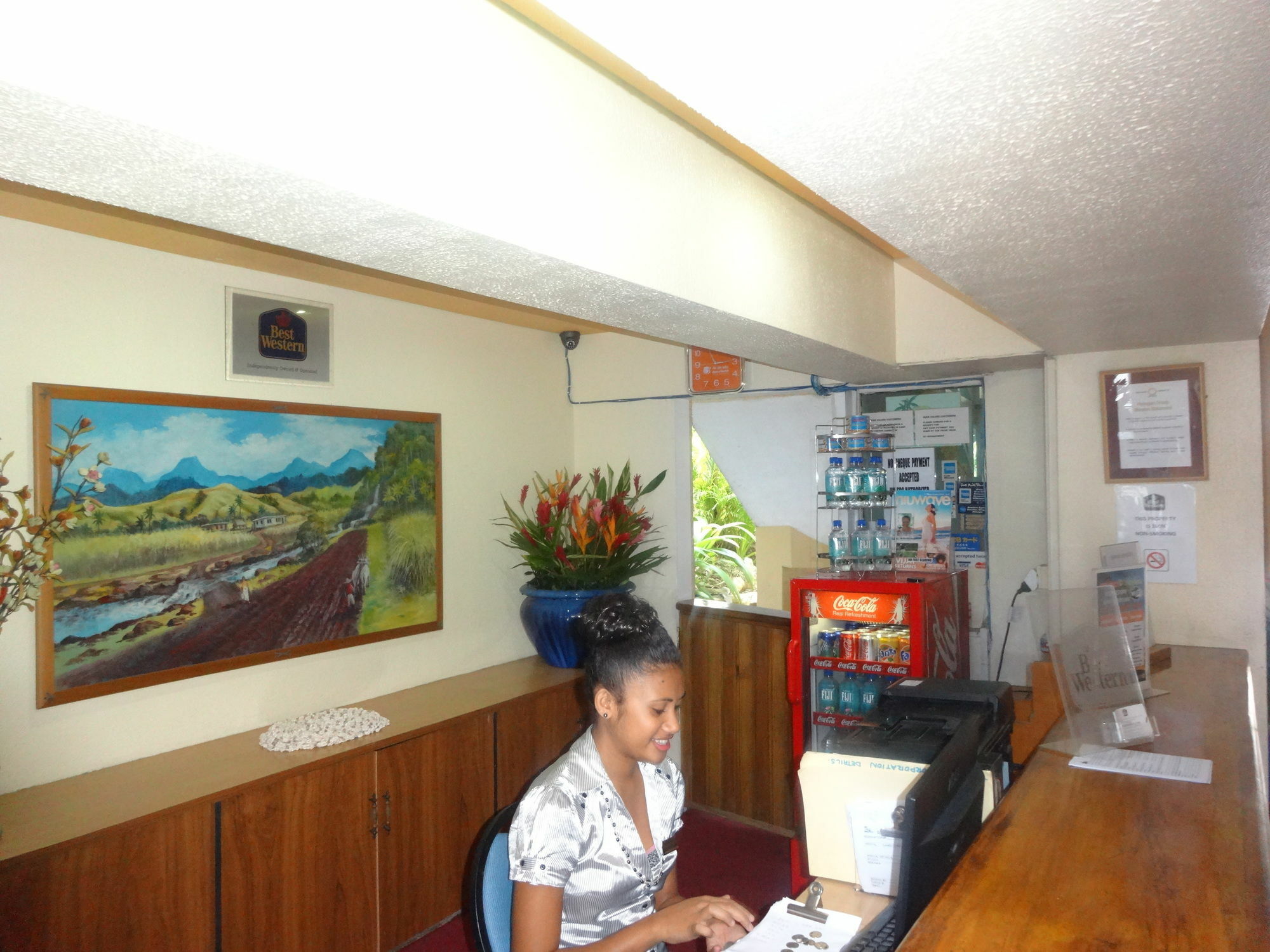 Suva Motor Inn Esterno foto